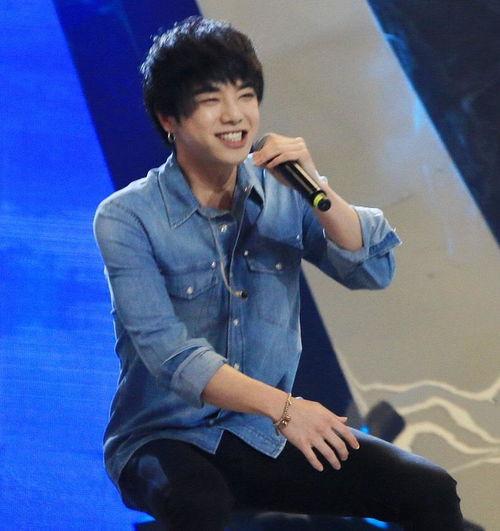 吃瓜娱乐圈华晨宇张碧晨